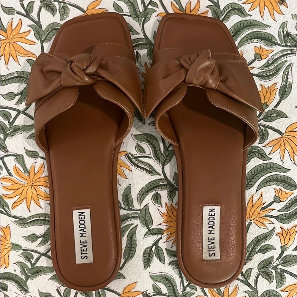 Steve Madden Brown Sandals